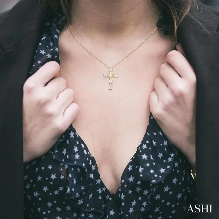 1/2 ctw Cross Emerald Cut Diamond Fashion Pendant With Chain in 14K Yellow Gold