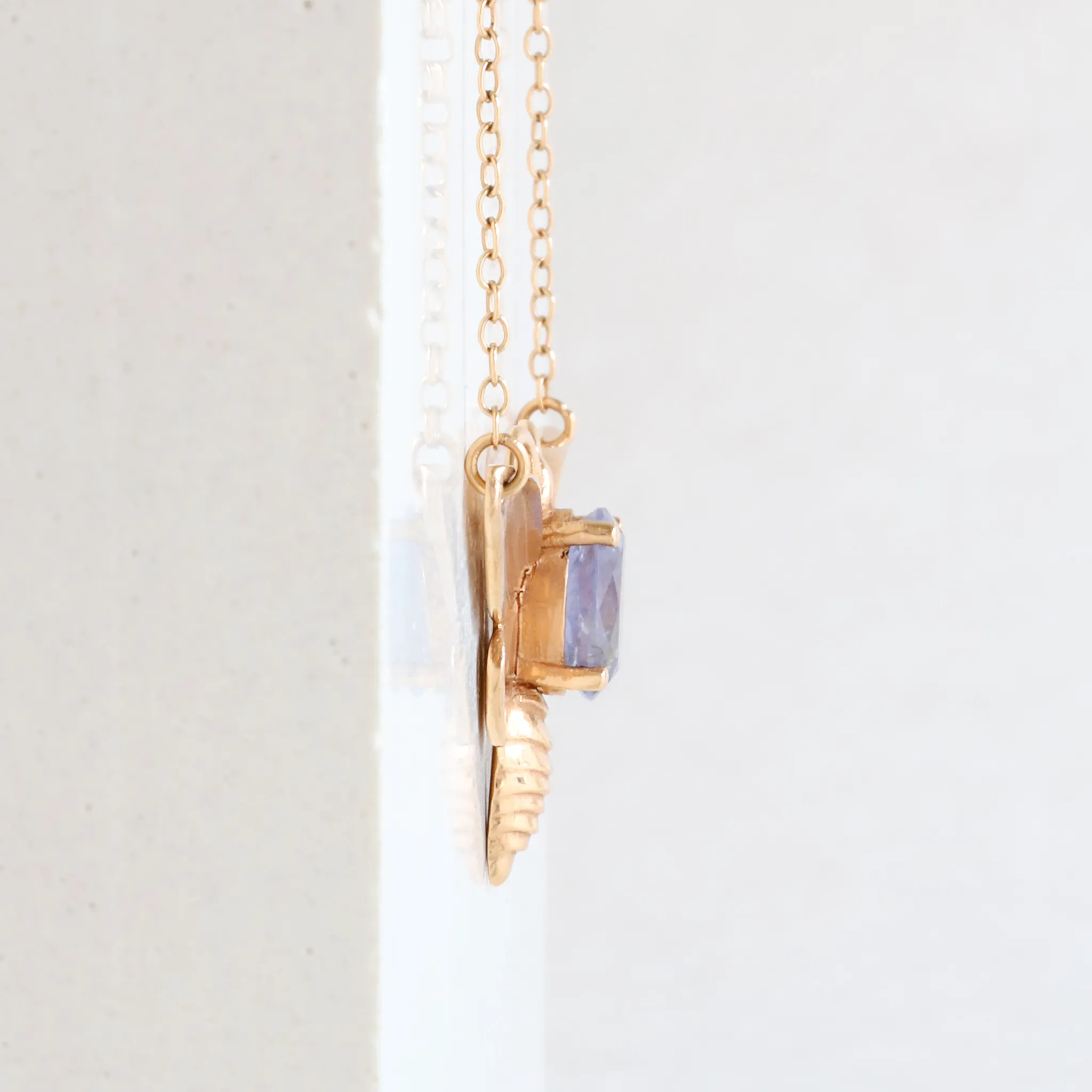 1.60 ct Oval Rustic Lavender Sapphire Moth Pendant in Rose Gold