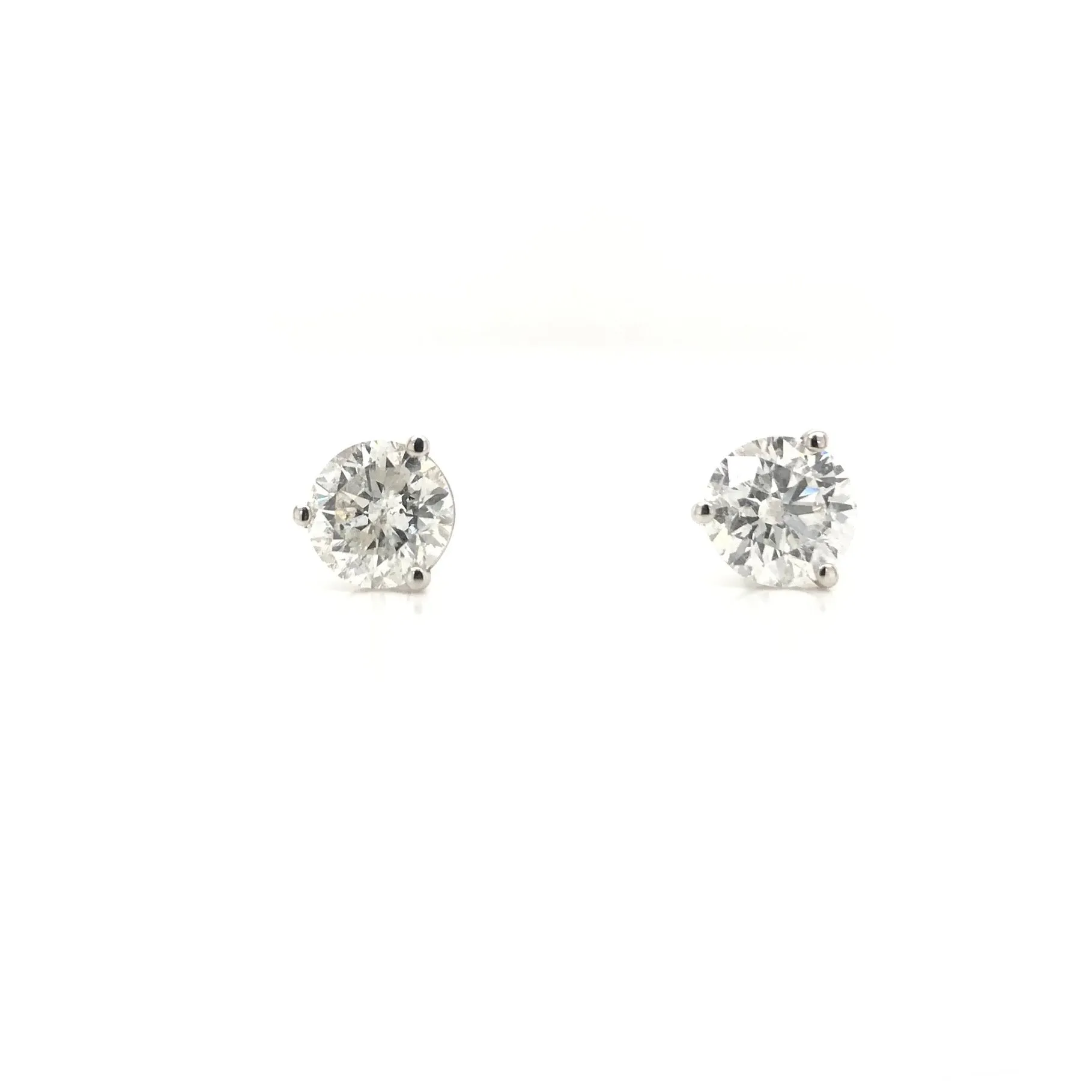 2 CARAT DTW DIAMOND STUD EARRINGS