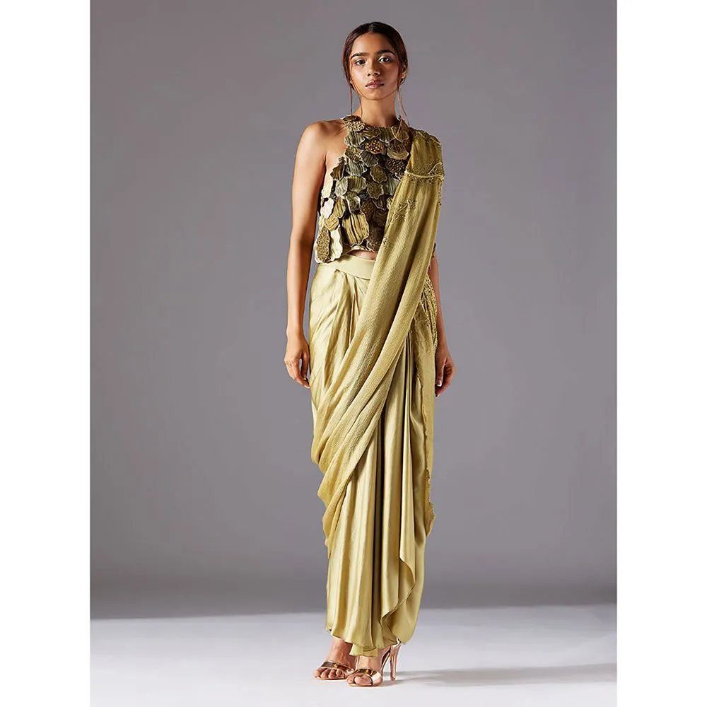 A Humming Way Mima Mounds Top With Draped Lungi Skirt and Living Stole- Dupatta