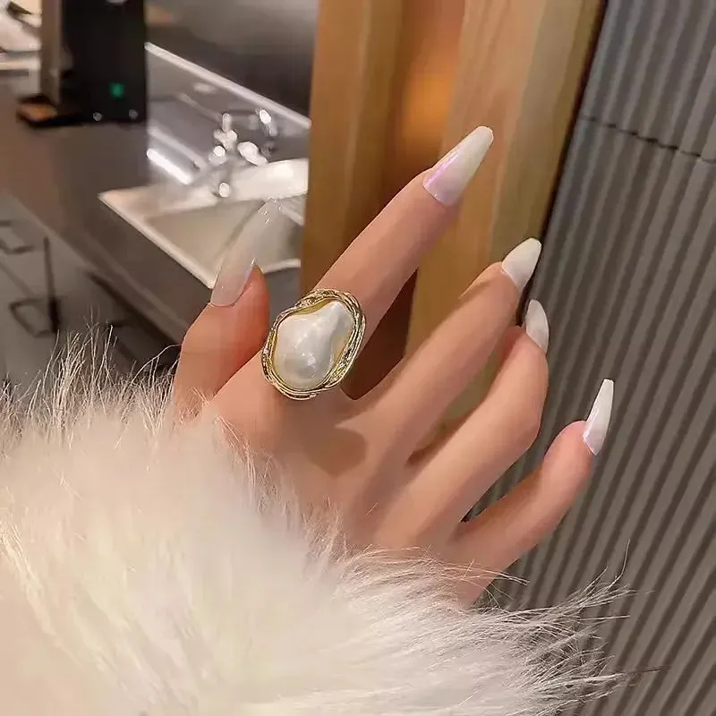 Baroque Pearl Rings