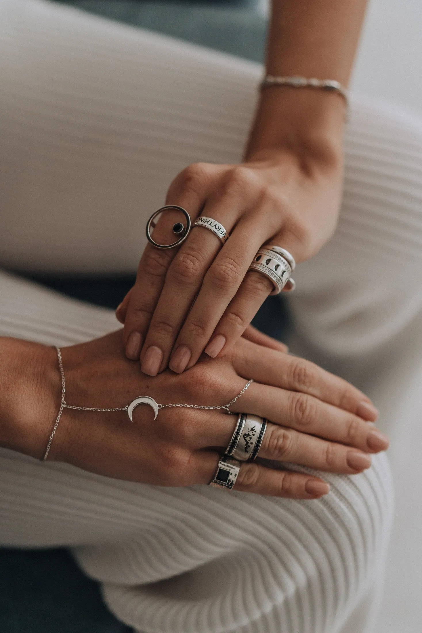 Black Zircon Line Ring