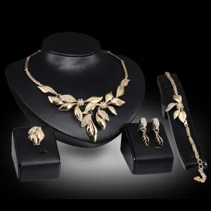 Chunky Jewellery Sets Classic Bead Pendant Hollow Design Crystal