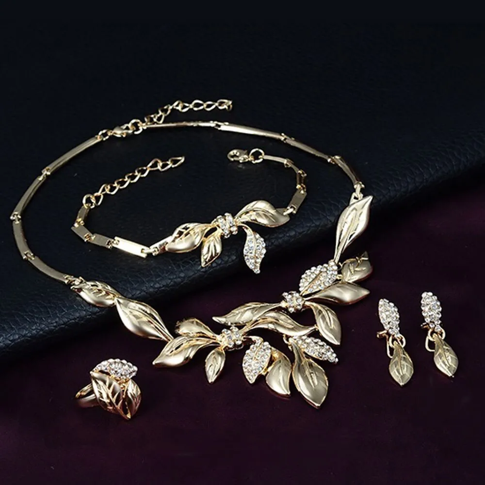 Chunky Jewellery Sets Classic Bead Pendant Hollow Design Crystal