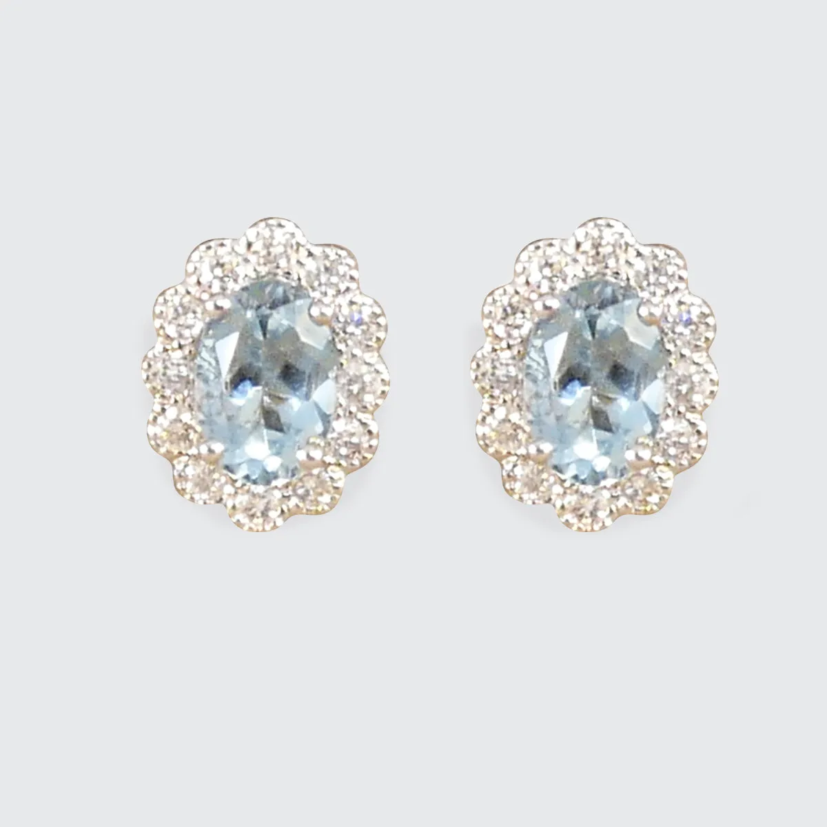 Classic Aquamarine and Diamond Cluster Stud Earrings in 18ct Gold and Screw Backs