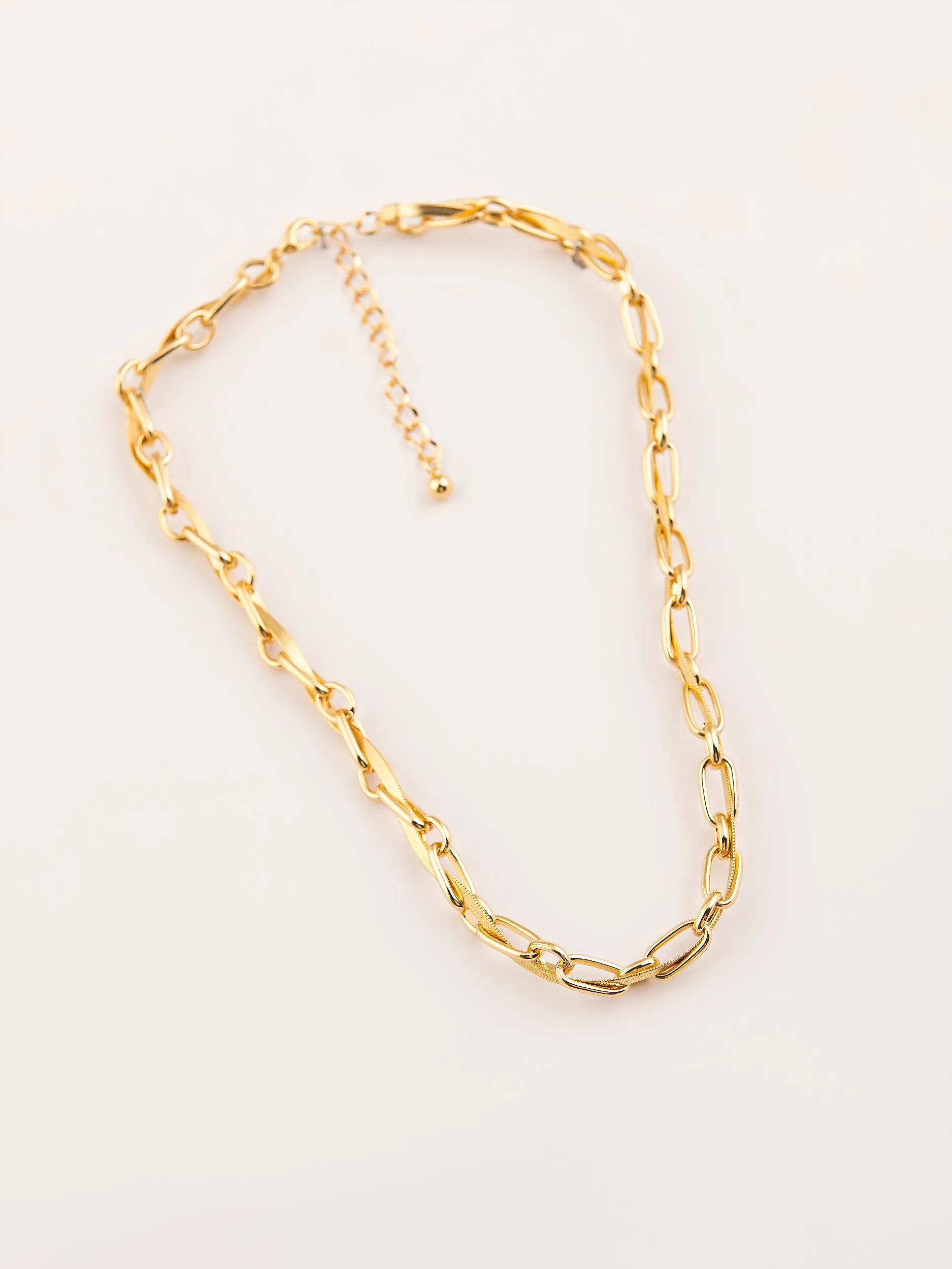 Classic Twisted Necklace
