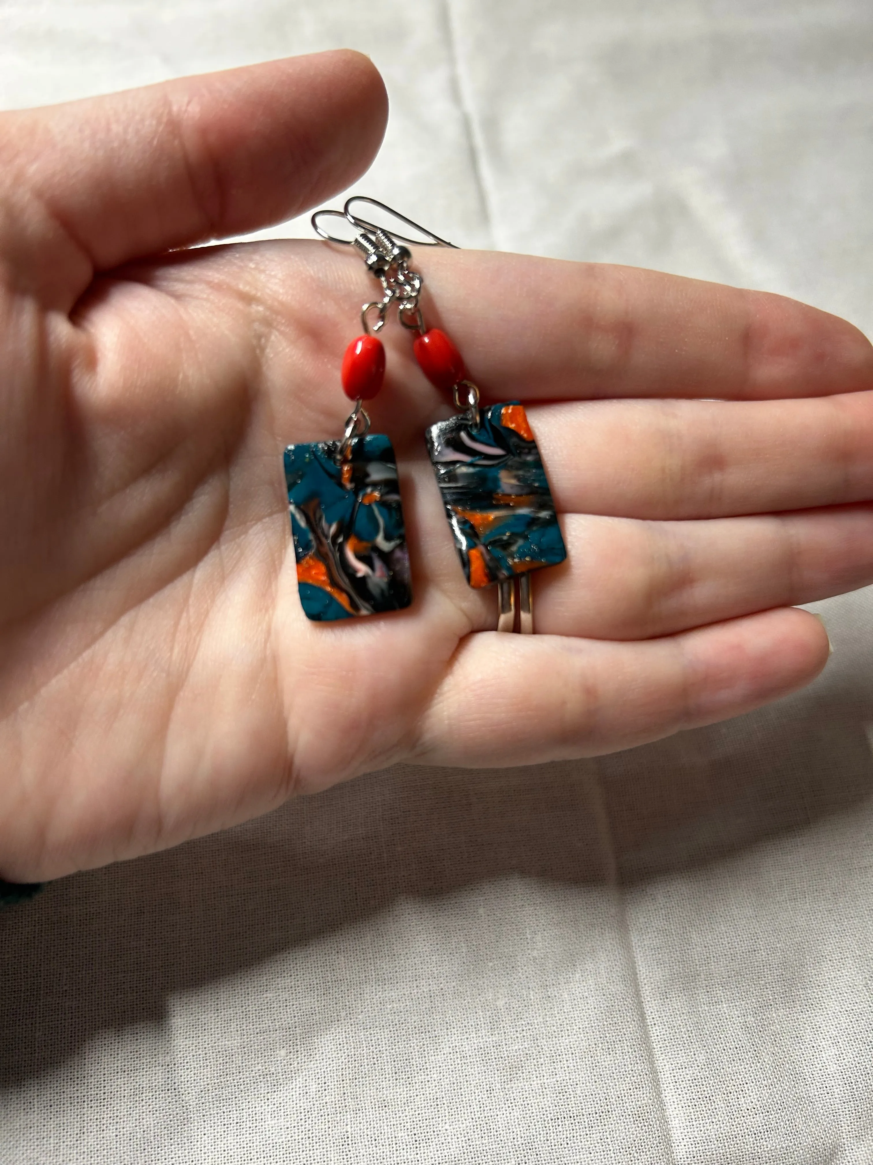 Colorful Bead and Clay Dangle Earrings (2 Colors)