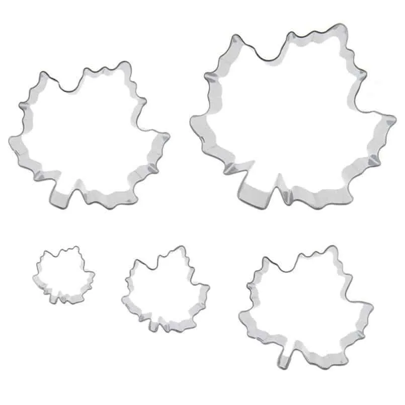 Cute Maple Leaf Shaped Eco-Friendly Stainless Steel Cookie Cutter