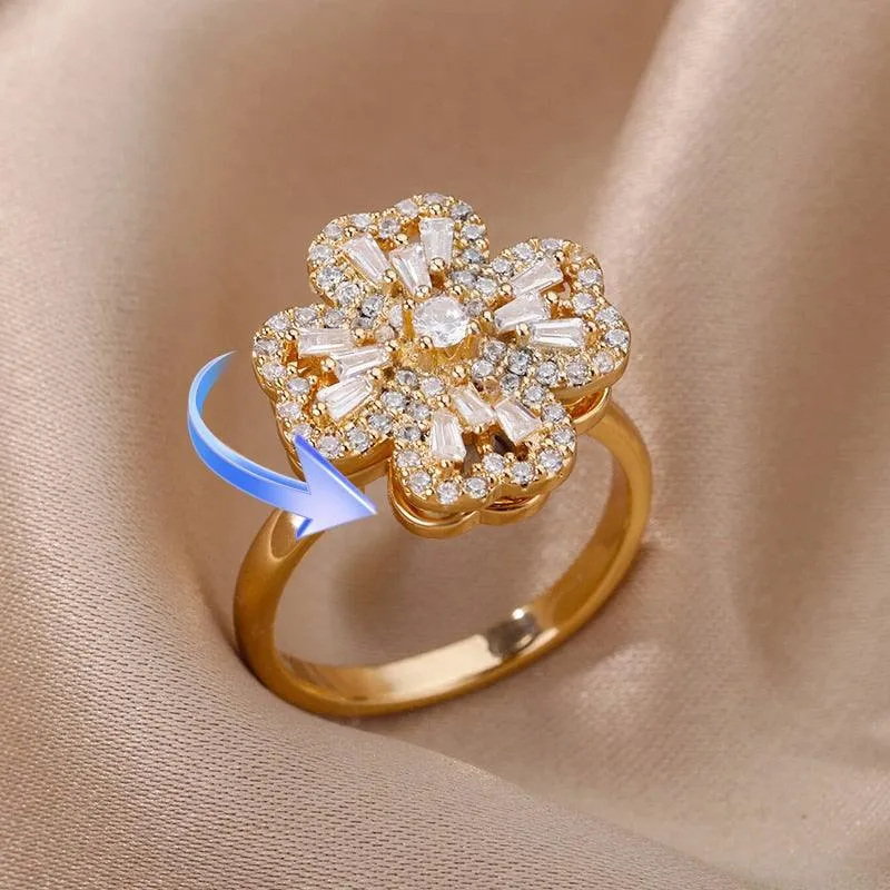 Elegant Four-Leaf Clover Stainless Steel Rings - A Touch of Luck and Style