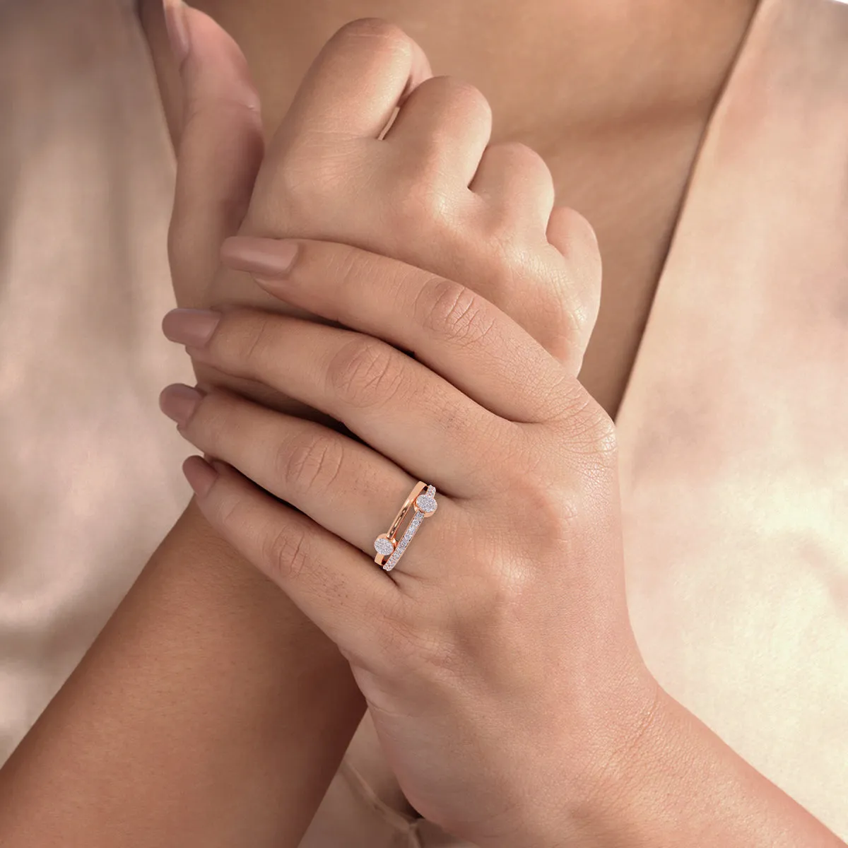 Elegant Round Diamond Cluster Wedding Band