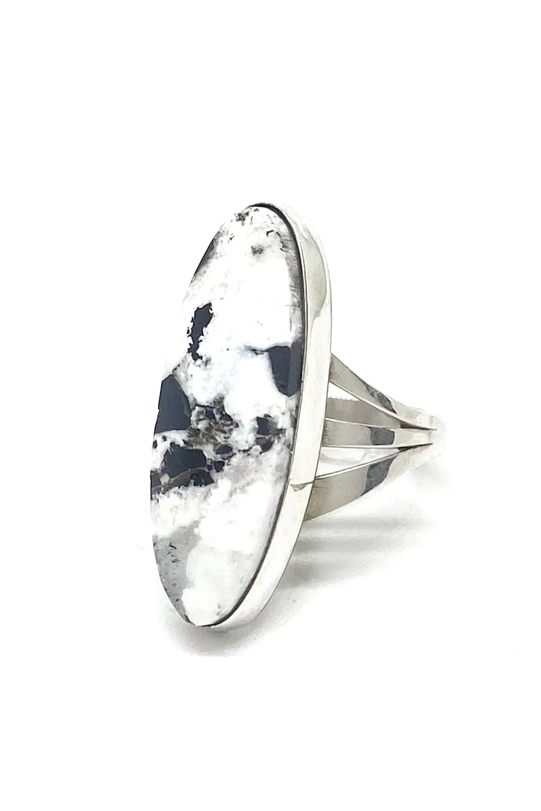 Elegant White Buffalo Turquoise Ring (Size 8.5)