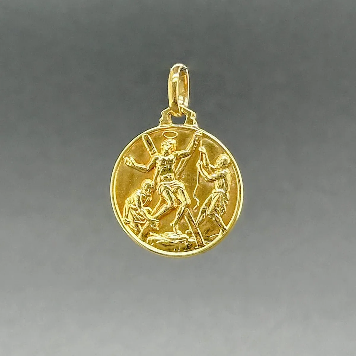Estate 18K Y Gold Saint Andrew Medal Pendant