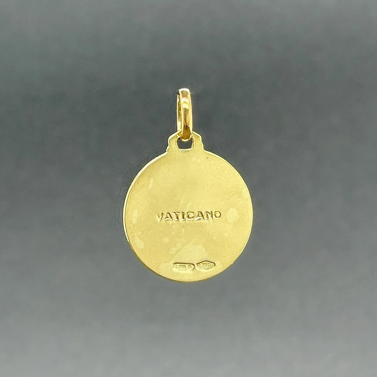 Estate 18K Y Gold Saint Andrew Medal Pendant