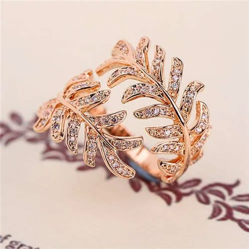 Feathered Zirconia: 18K Rose Gold Ring