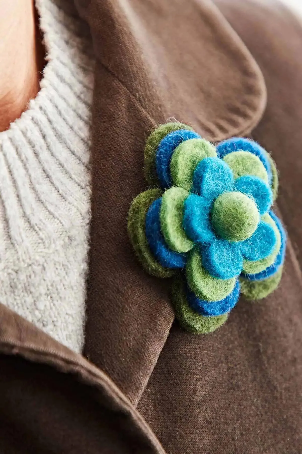 Felt Flower Brooch