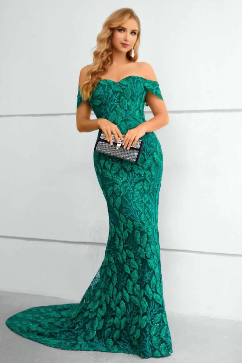 Green Lace Off-the-Shoulder Mermaid Long Formal Gown