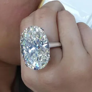 Large Elegant Egg Shape Waterish Zirconia Ring