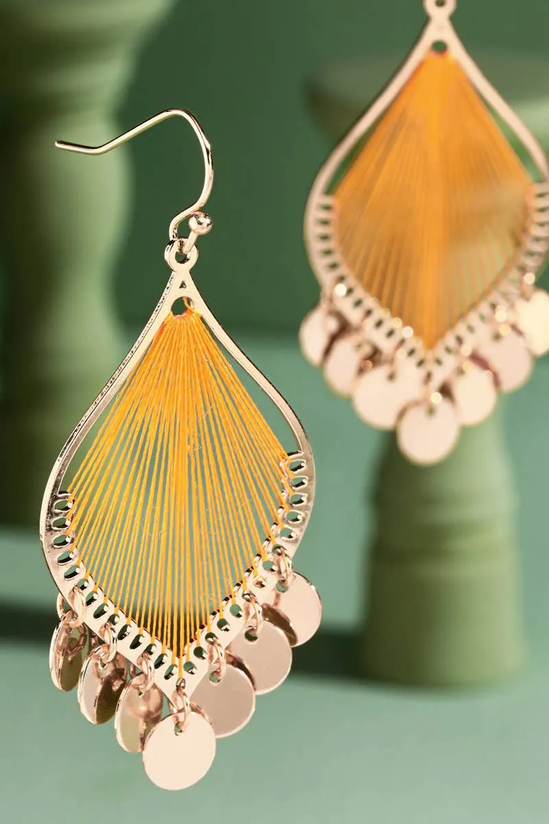 Leaf Shaped Dangle Earrings with Charms: Beige(Beige-gd) / OS