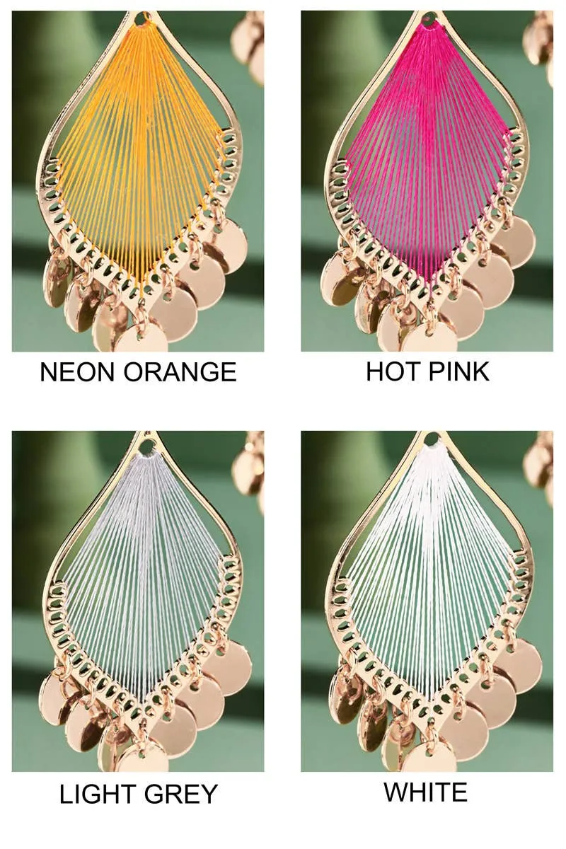 Leaf Shaped Dangle Earrings with Charms: Beige(Beige-gd) / OS