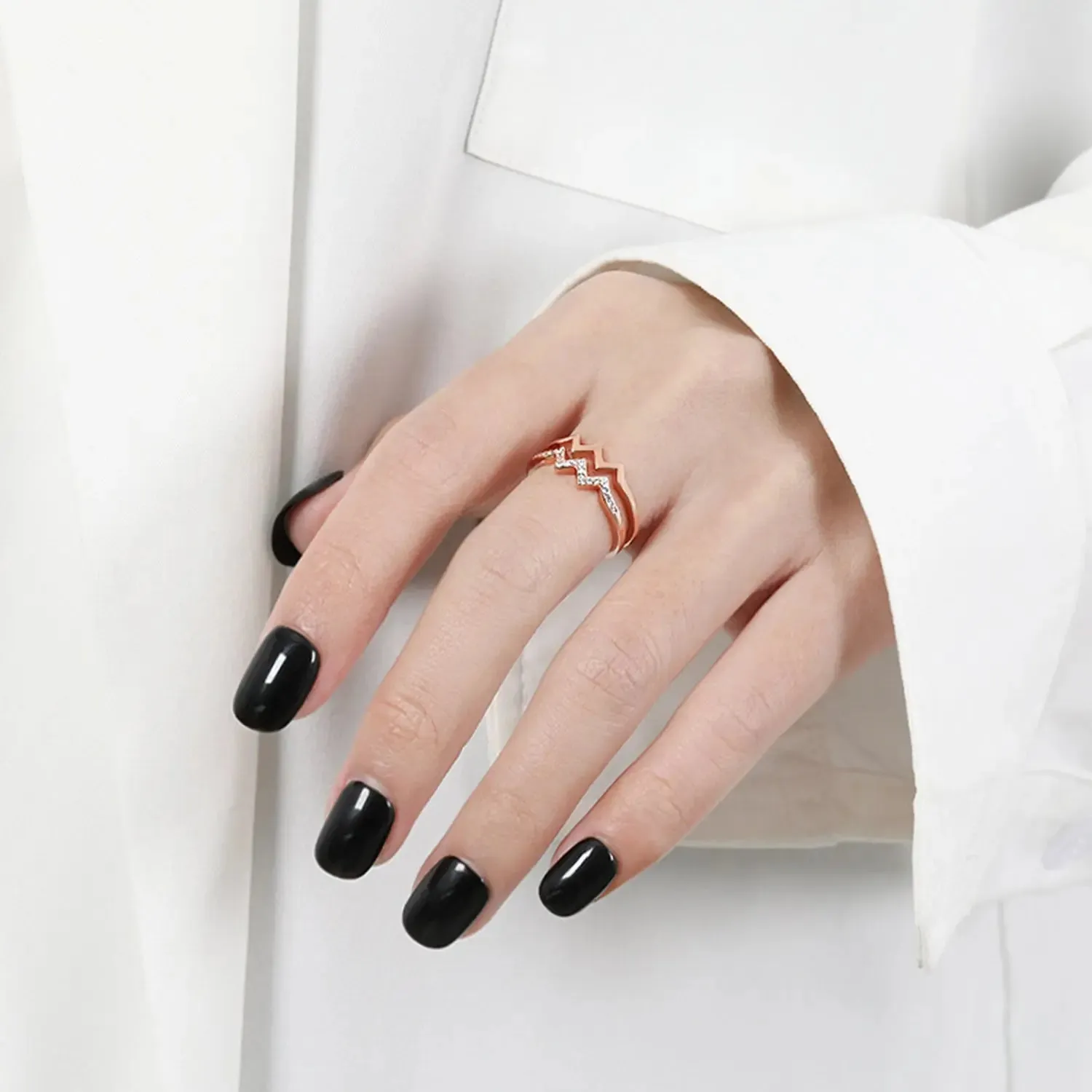 LOVCIA Wave Shape Inlaid Zircon Open Ring