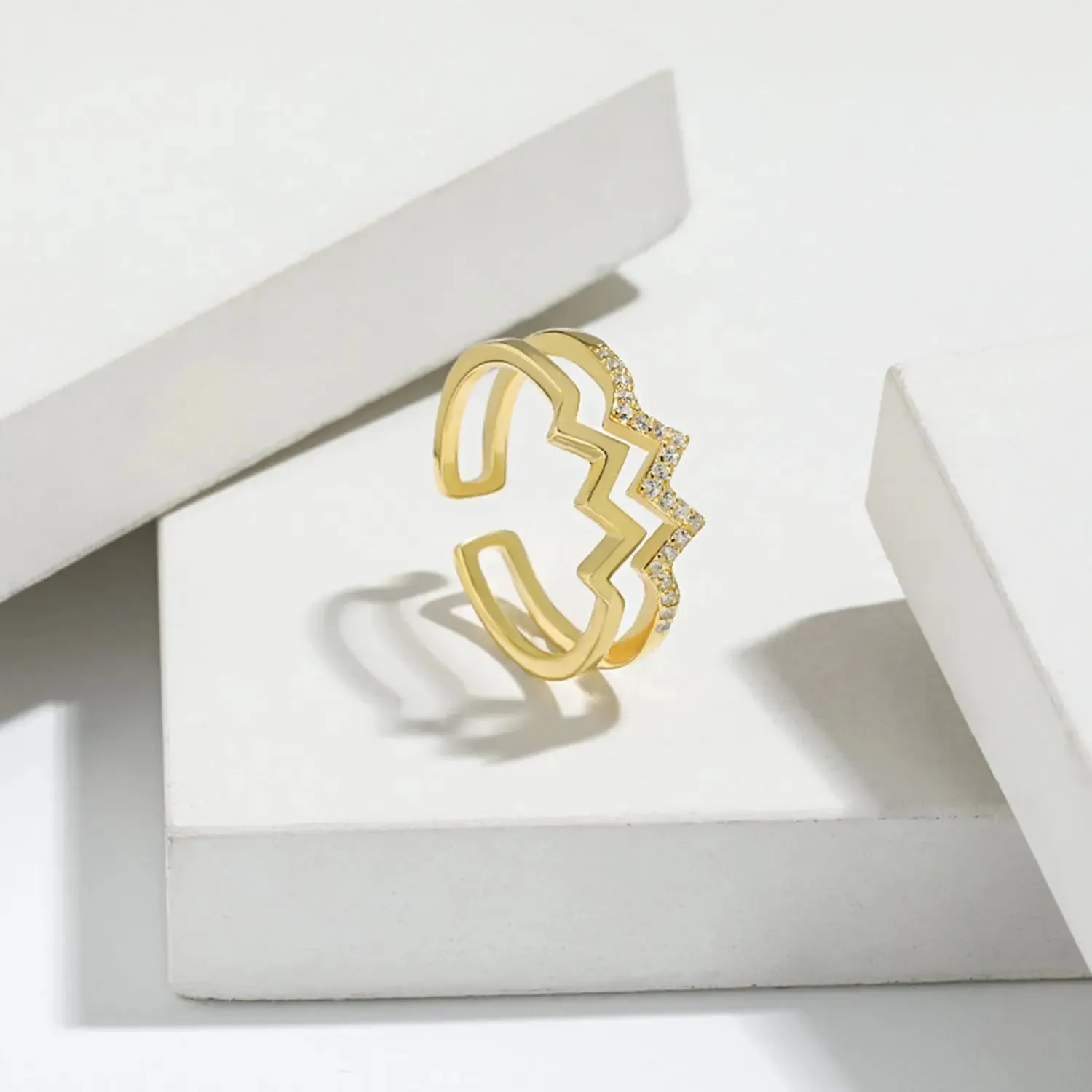 LOVCIA Wave Shape Inlaid Zircon Open Ring