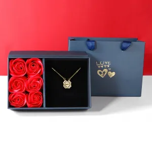 Luxury Four Leaf Clover Pendant Necklace