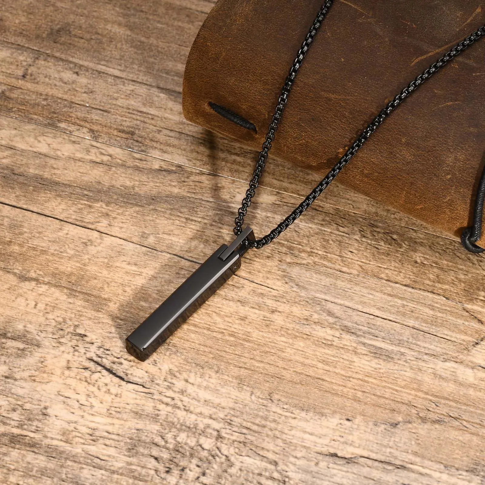 Men 3D Vertical Bar Necklaces