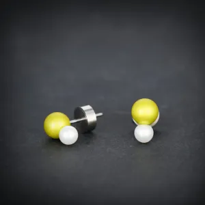 "Colorful aluminum" collection stud round earrings with pearl