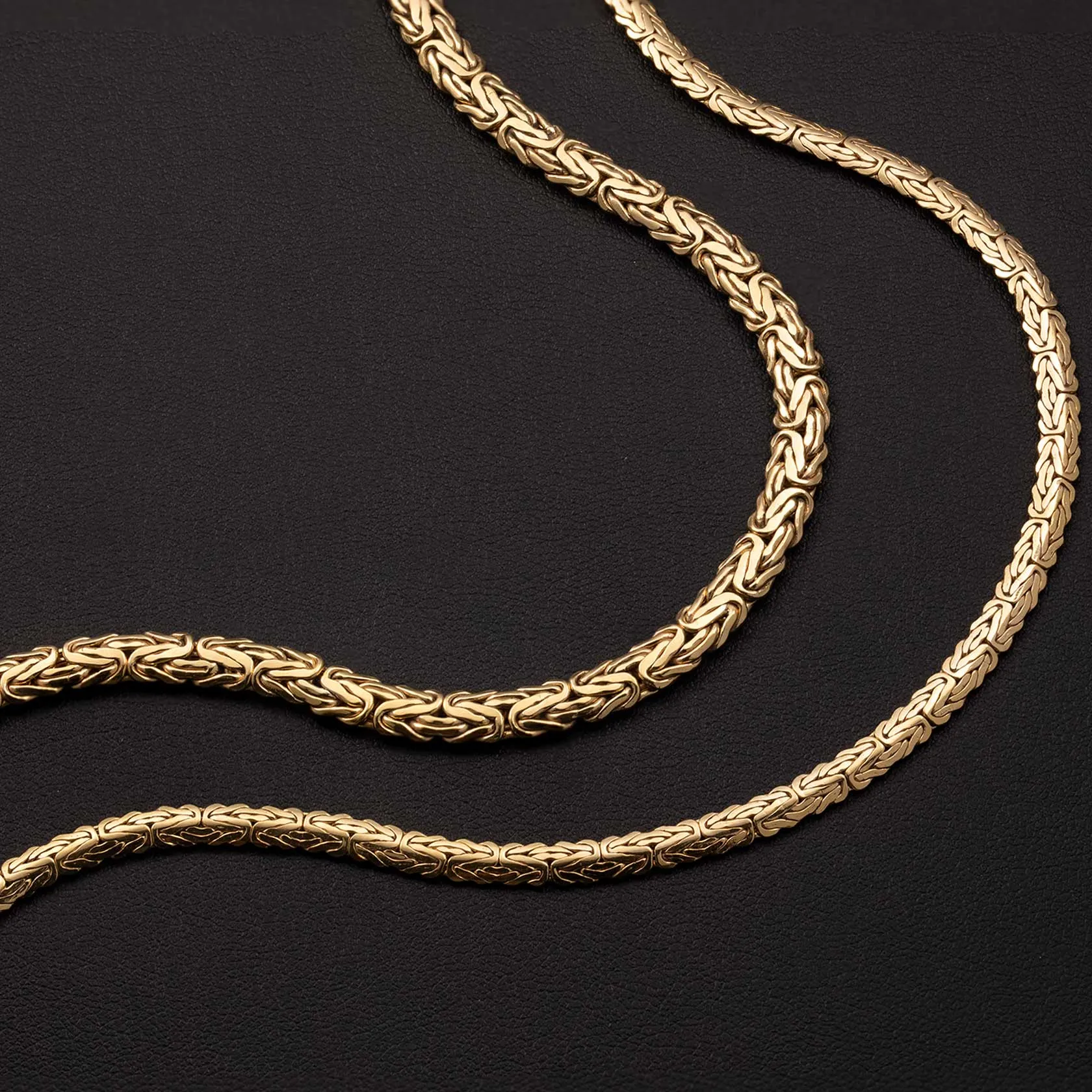 Shiny Classic Dome Byzantine Chain Necklace 10K Yellow Gold