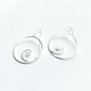 Tonn ( Wave ) Earrings
