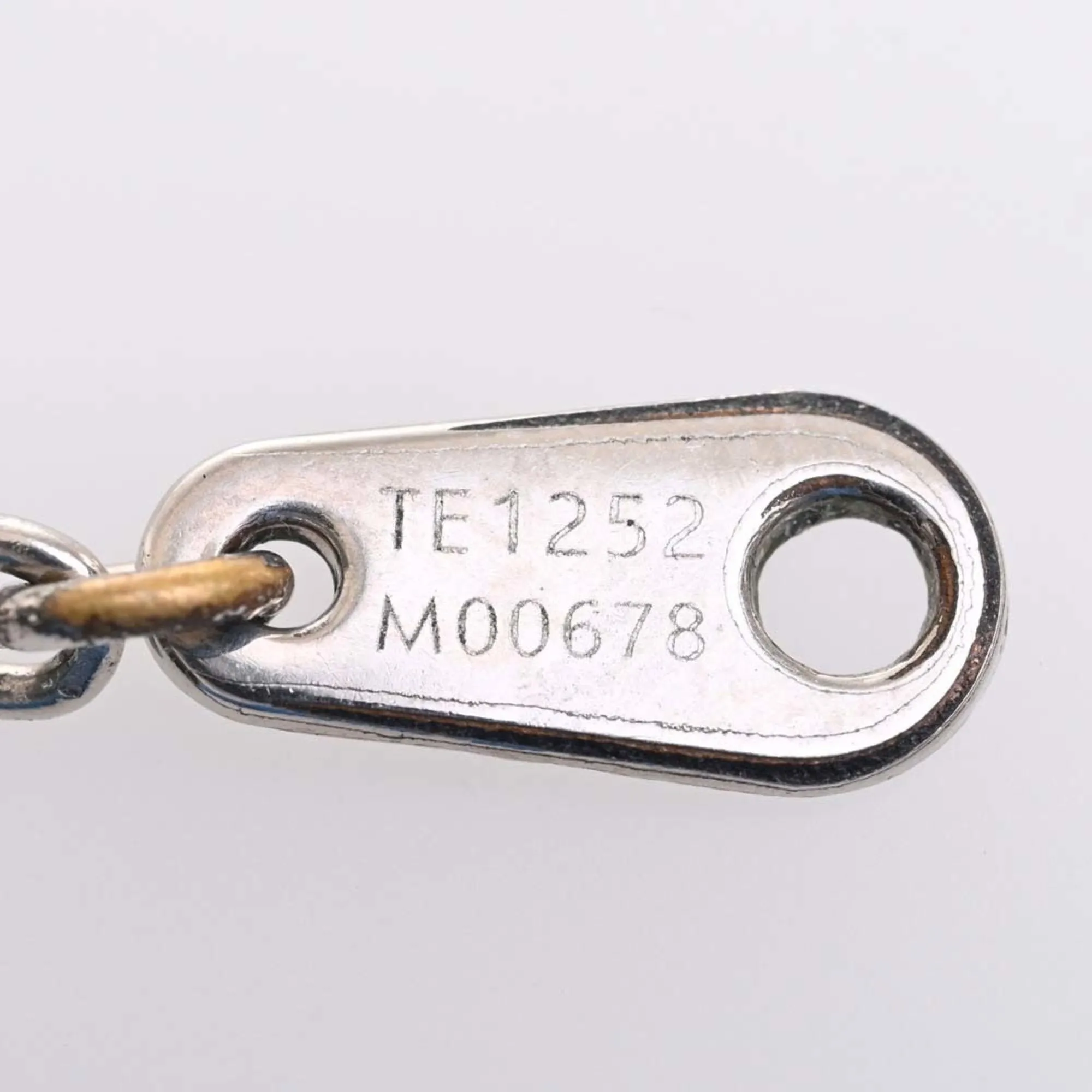 Trendy Inspired Louis Vuitton Lv Key Necklace M00678 Silver Men's