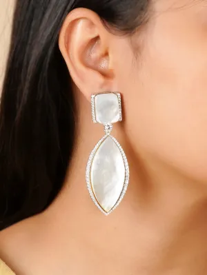 White Color Silver Plated Contemporary Earrings - CC-EAR11