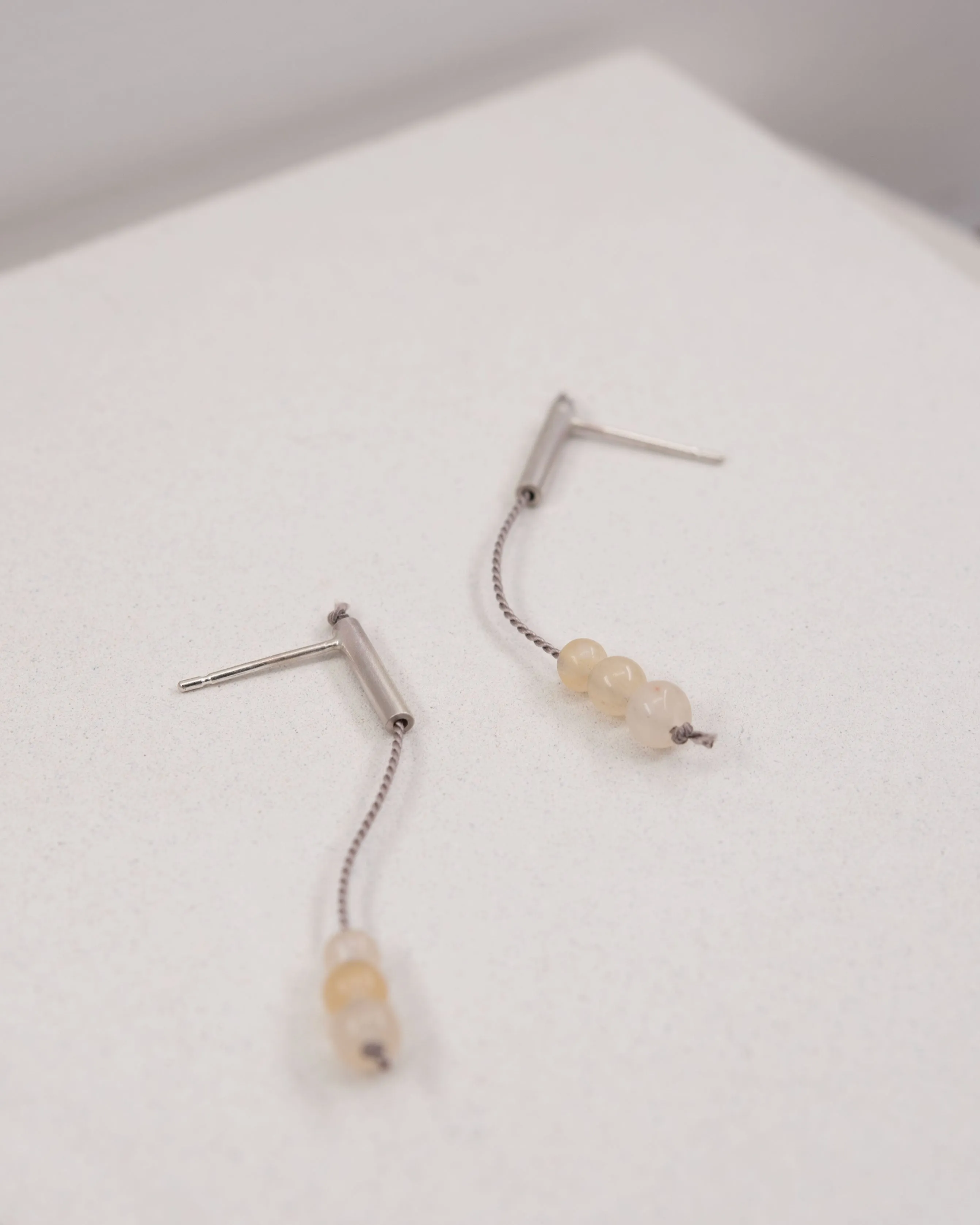 Yellow quartz silver pendant earrings